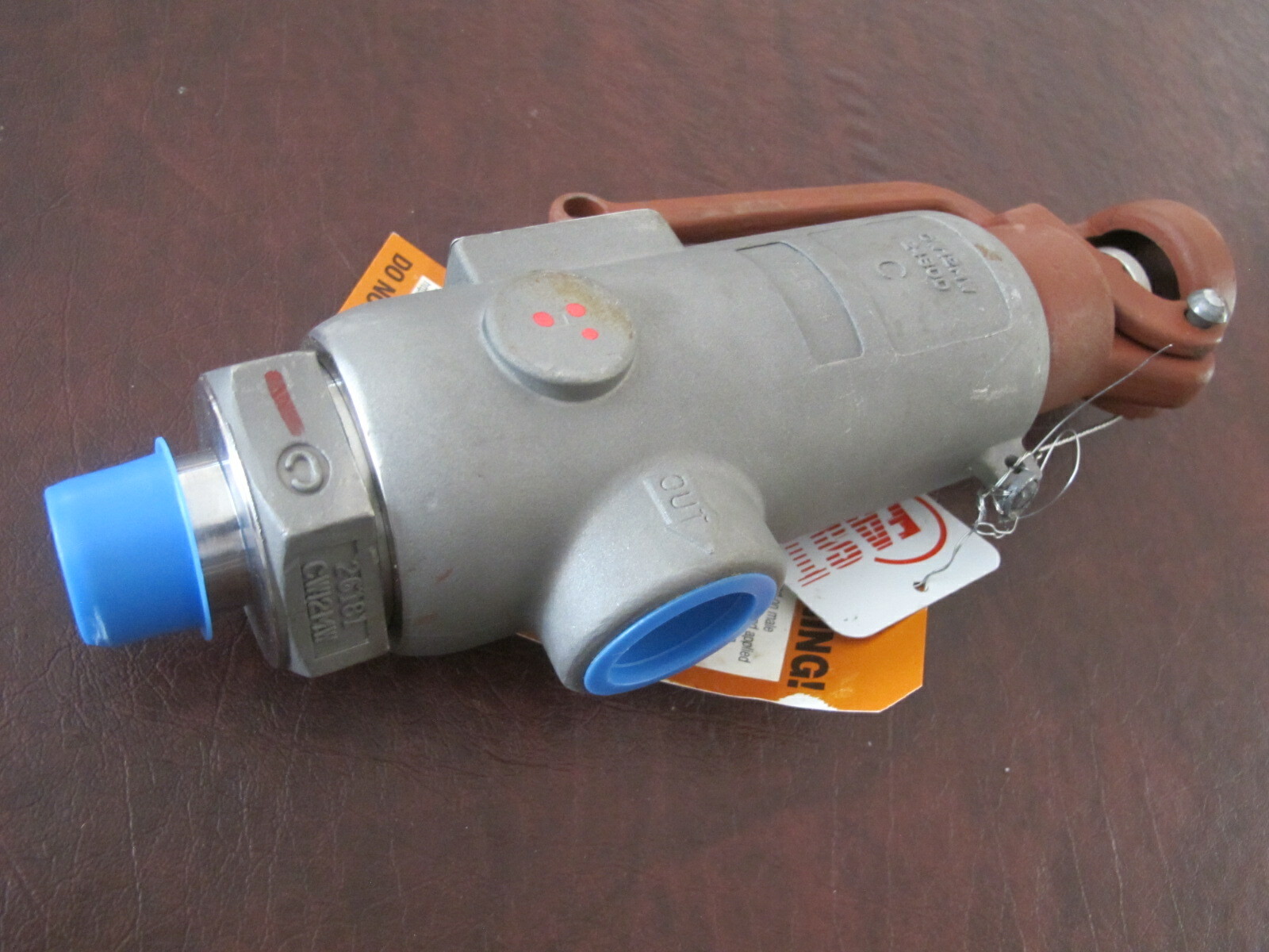 FARRIS 27CA23-M70/H4 RELIEF VALVE 3/4″X1 C 190 PSIG 27CA23M70H4