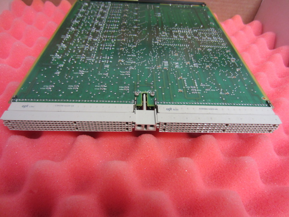 Siemens S30810-Q2117-X-7 Circuit Board W30810 02117-B2