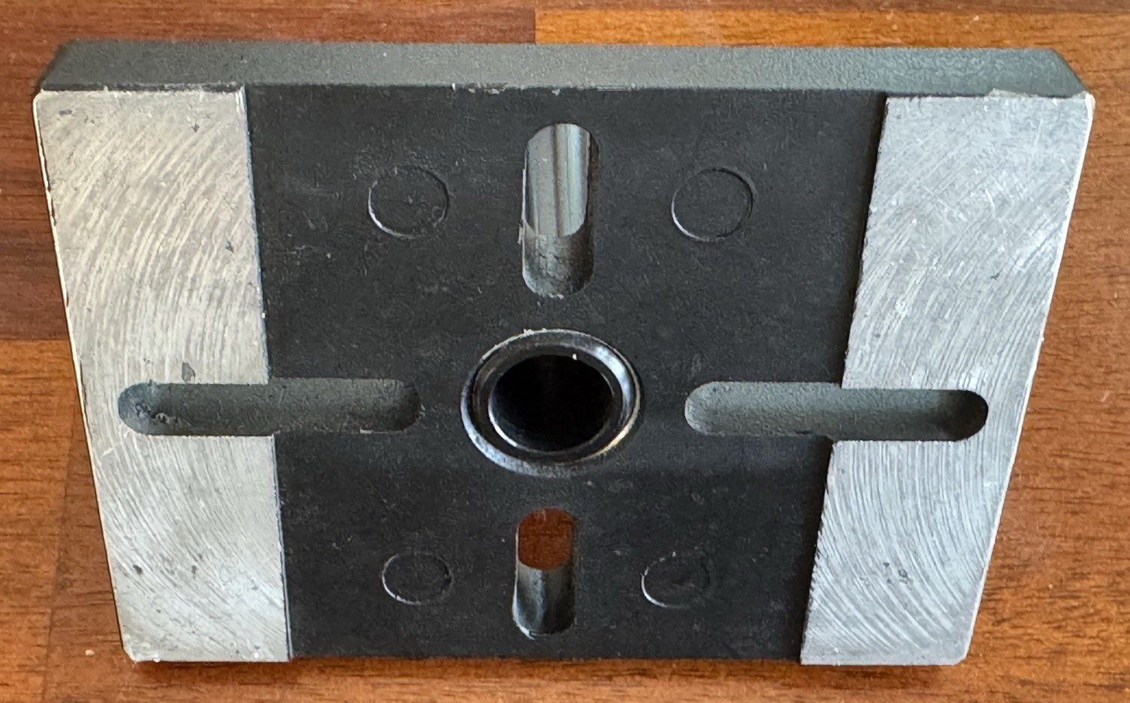 Ophir MKS Base for 1/2” posts