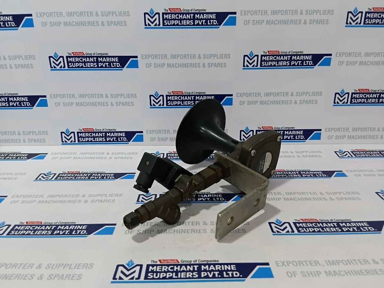 Kockum Sonics Tyfon MKT 75/800 Air horn With Solenoid Coil 24VDC Sweden