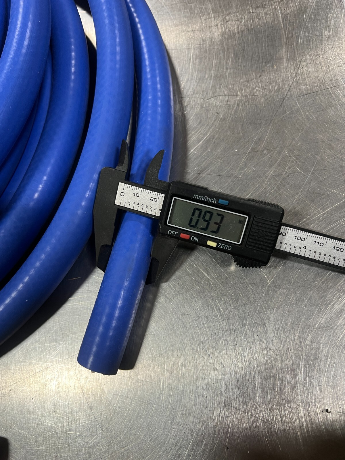 Heater Hose / Silicone P171367-016-700 .93″ Outer Diameter .57″ Inner Diameter