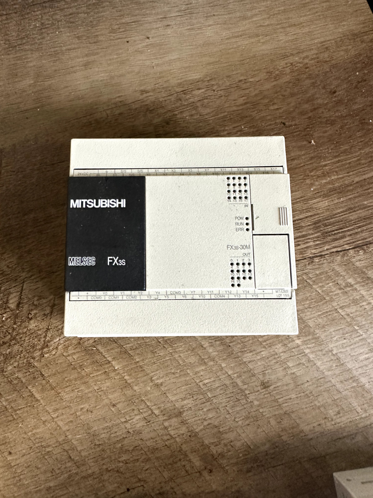 Mitsubishi FX3S-30MT/DSS, MELSEC FX3S, PLC,New no Box Shipped by Priority Mail