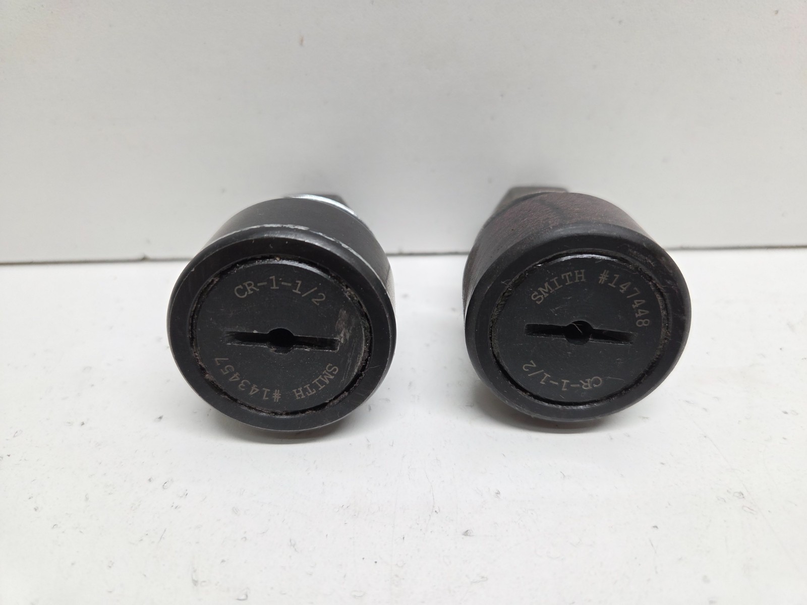 LOT OF 2 USED ABC SMITH BEARING 1.5″ DIA CAM FOLLOWERS CR-1-1/2