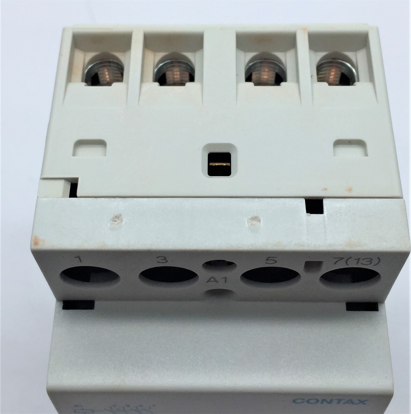 NHP Terasaki DTC4040024 DIN Contactor 4NO 24V 40A/415V Contax 685691