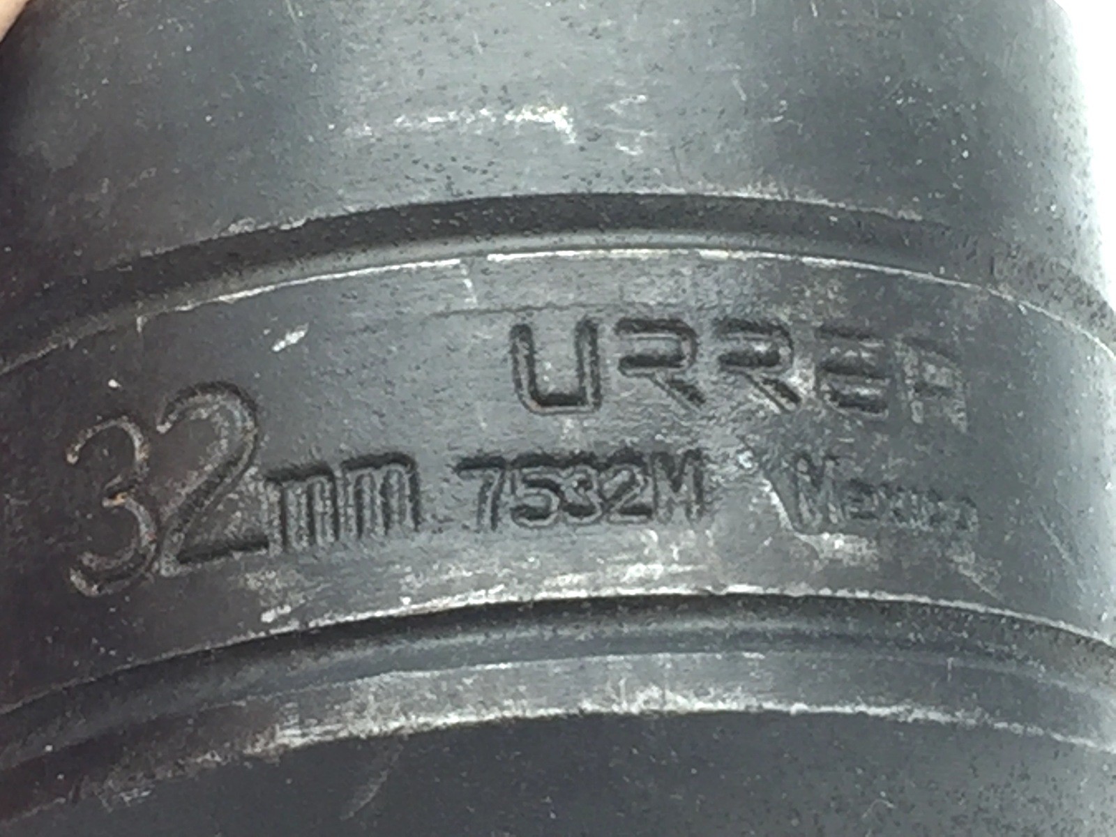 URREA 7532M Impact Socket 32mm 3/4″ Drive 6-Point x10