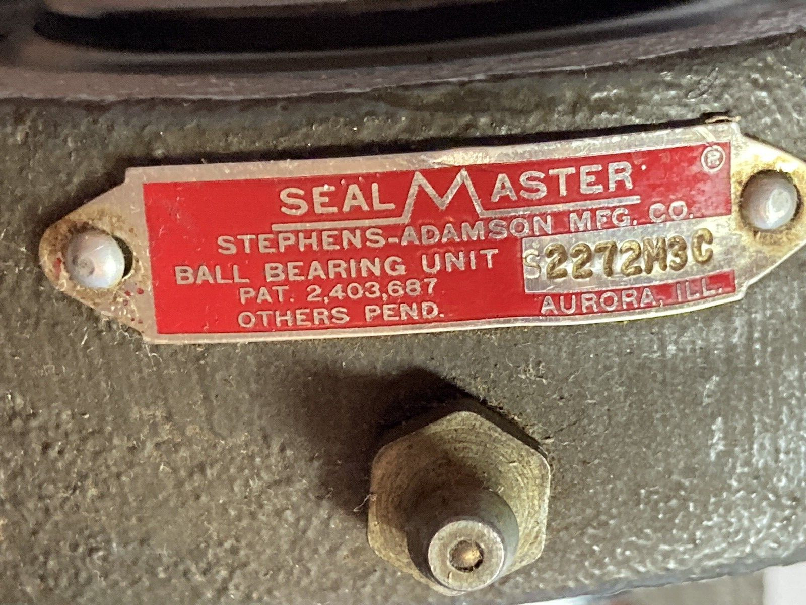 SEALMASTER S2272M3C PILLOW BLOCK BALL BEARING UNIT 1 15/16″ BORE- NEW OLD STOCK