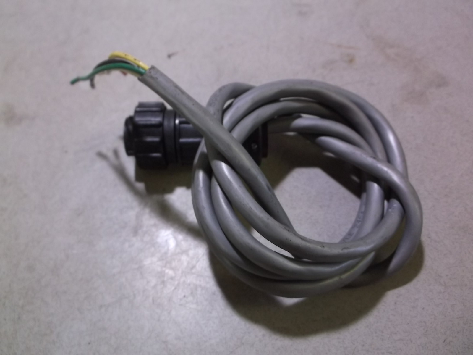 Wire w/ Connector Style 2464 E113422 *FREE SHIPPING*