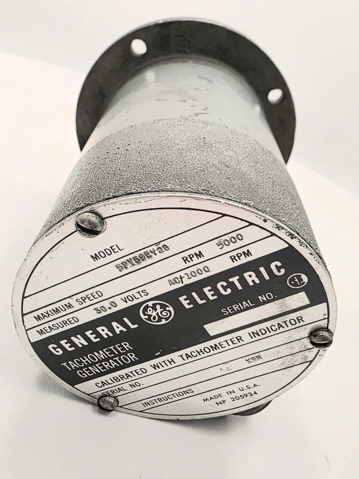 GE TACHOMETER, MODEL 5PY59EY2B, 30 VOLTS AC/1000 RPM, MAX SPEED RPM 5000