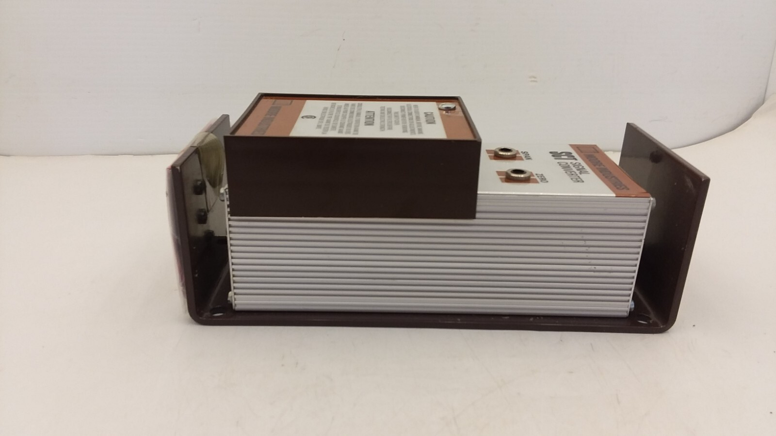 MOORE INDUSTRIES SCT/0-1V/0-1V/117AC SIGNAL CONVERTER 117VAC 50/60HZ 5W NNB