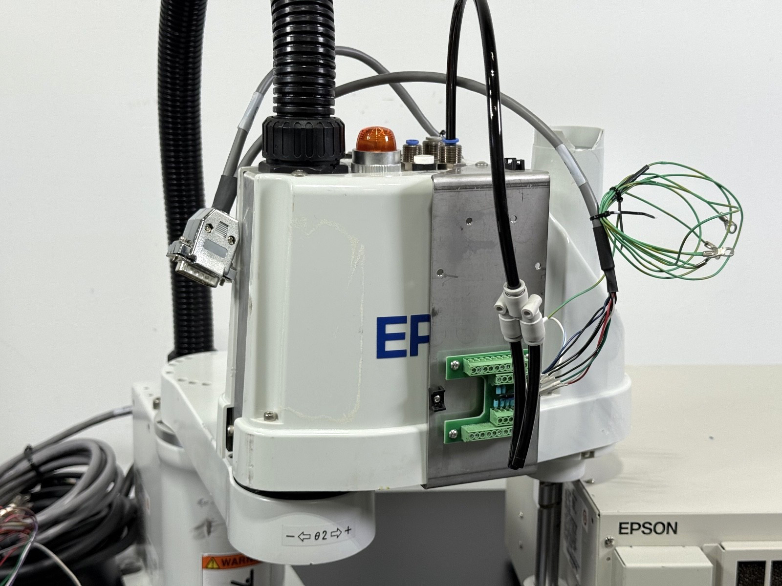 Seiko Epson LS3-401S 4-Axis SCARA Robot w/ RC90 Controller 200–240VAC