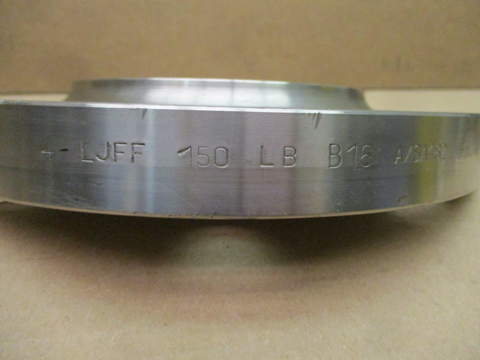 New Open Box 4-LJFF 150 LB B18 A/SA182 F304/304L 89575 52658IPL