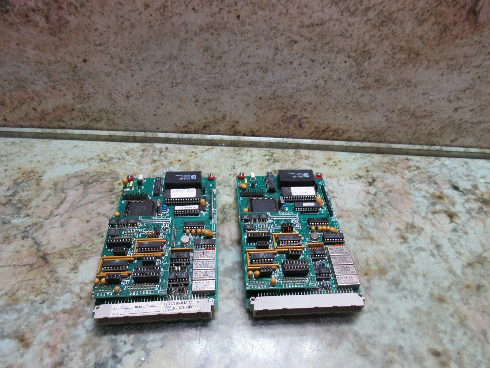 MICRON BOARD MMC-0.2 10/93 MMC-ACB 0.1 LCD/18MHZ 8200300000 8200300200 EACH 1