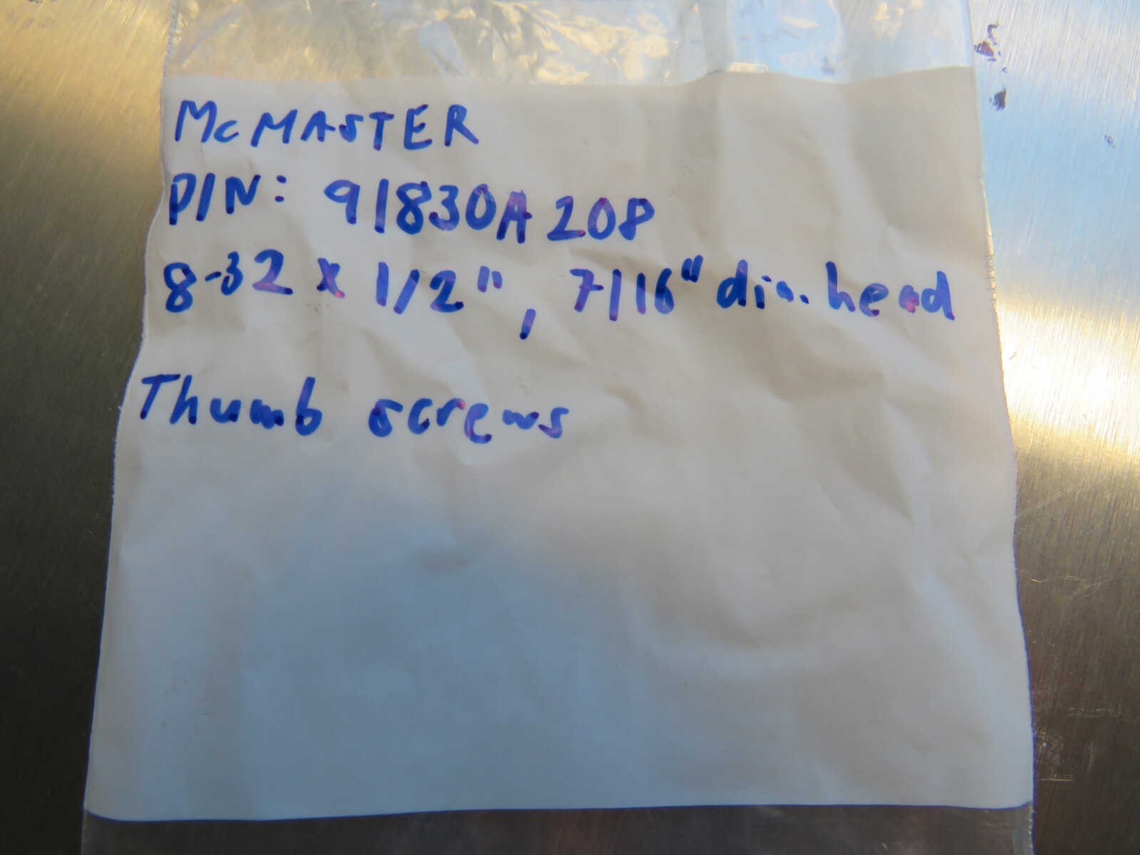 McMaster-Carr 91830A208 Thumbscrew 1/2″ Long 7/16″ Diam. Lot of 32!