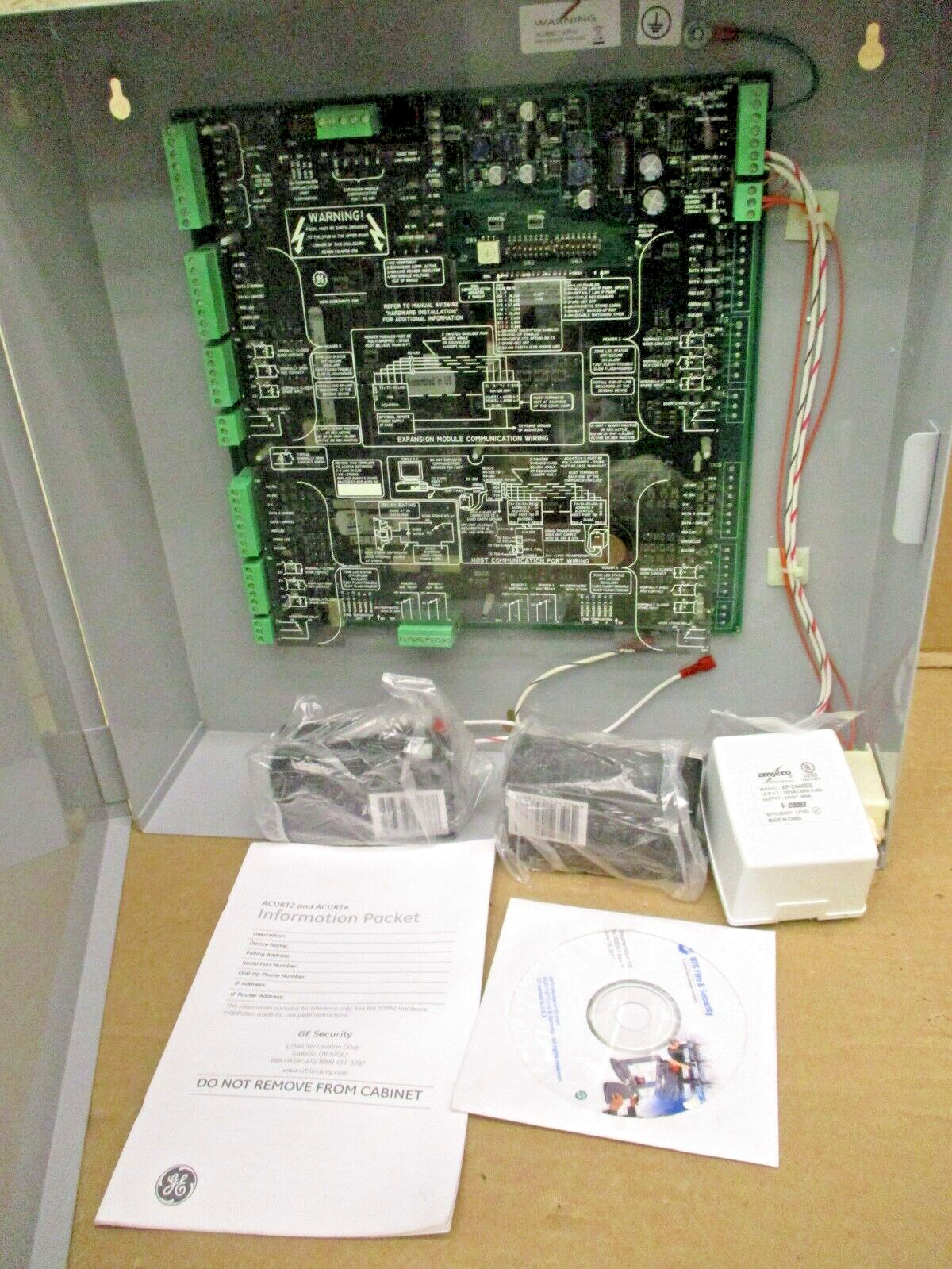 GE Security ACURT2 136168-01 Rev Q UTC Fire & Security American Corp. 46304WVS