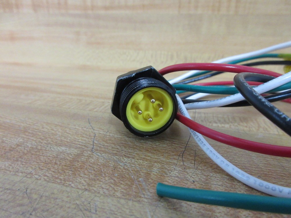 Allen Bradley 888N-M4AF1-6F Mini Receptacle