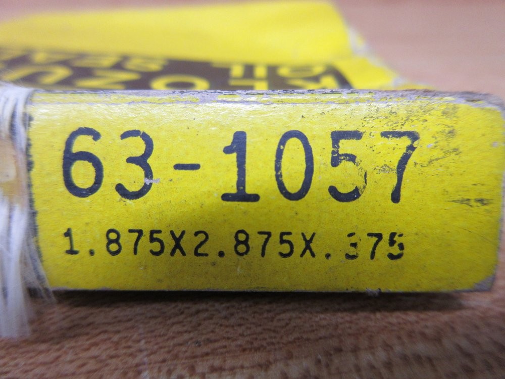 Garlock Klozure 63-1057 Oil Seal 63X1057
