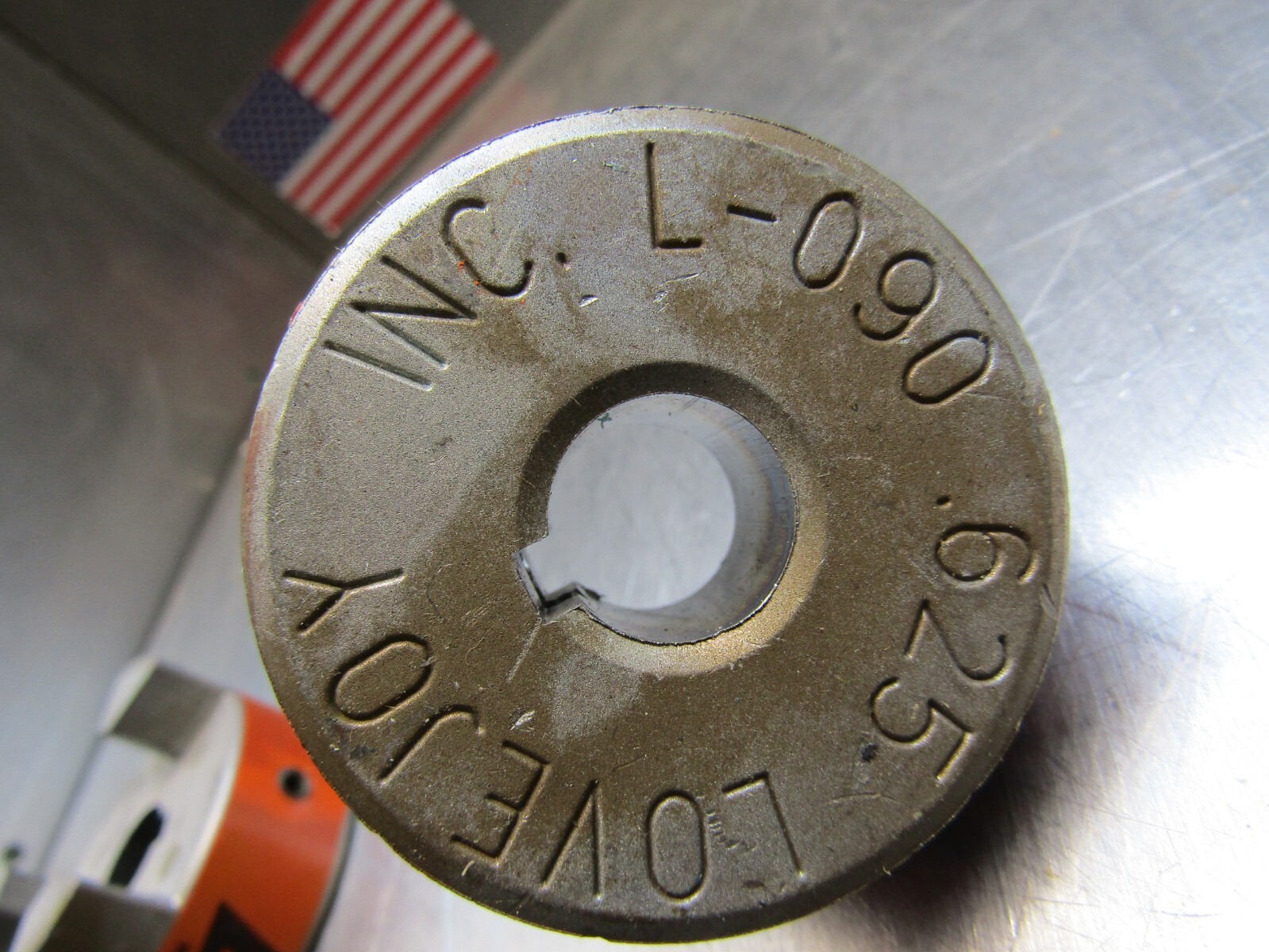 Lovejoy L-090 .625″ Hub 68514410771 Lot of 2 w/ Insert!