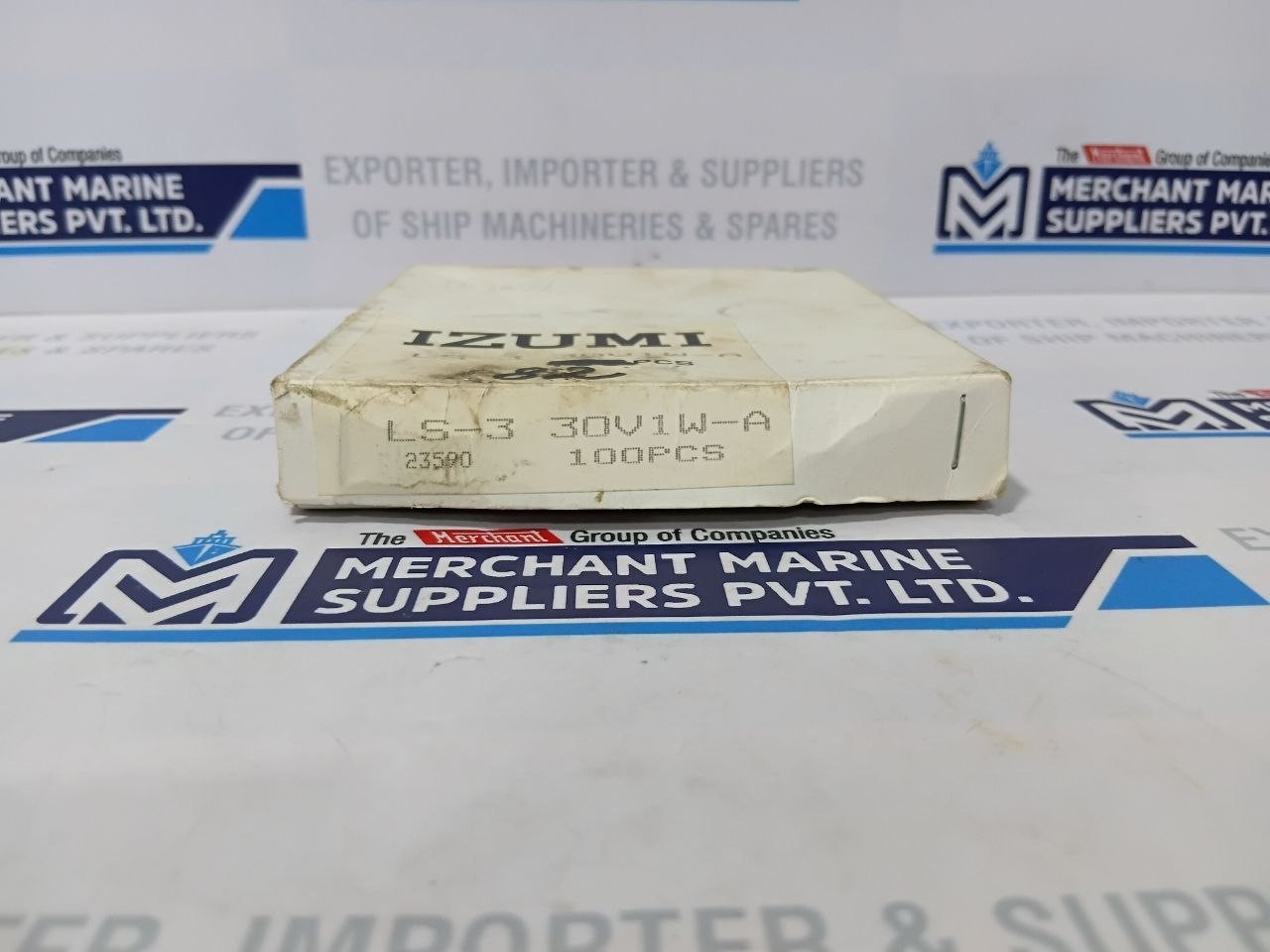 Izumi LS-3 30V1W-M Miniature Lamp Light Bulb (Lot of 59 Pcs)