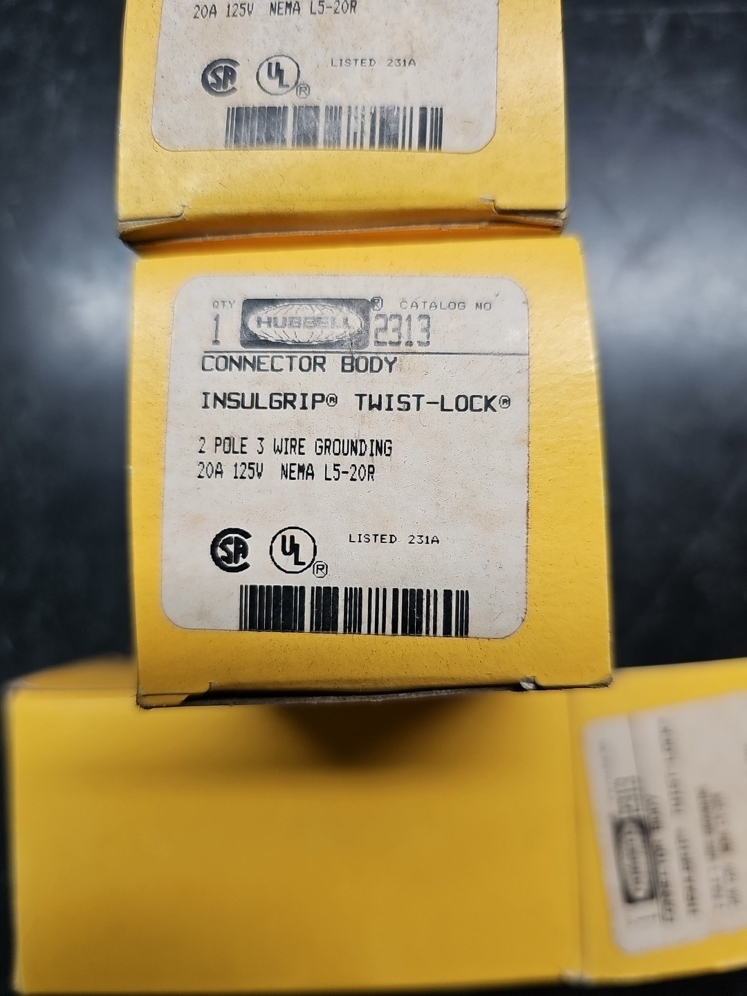 Lot Of 3 HUBBELL HBL2313 TWIST-LOCK CONNECTOR 20A 125V 2P 3W GRND NEMA L5-20R