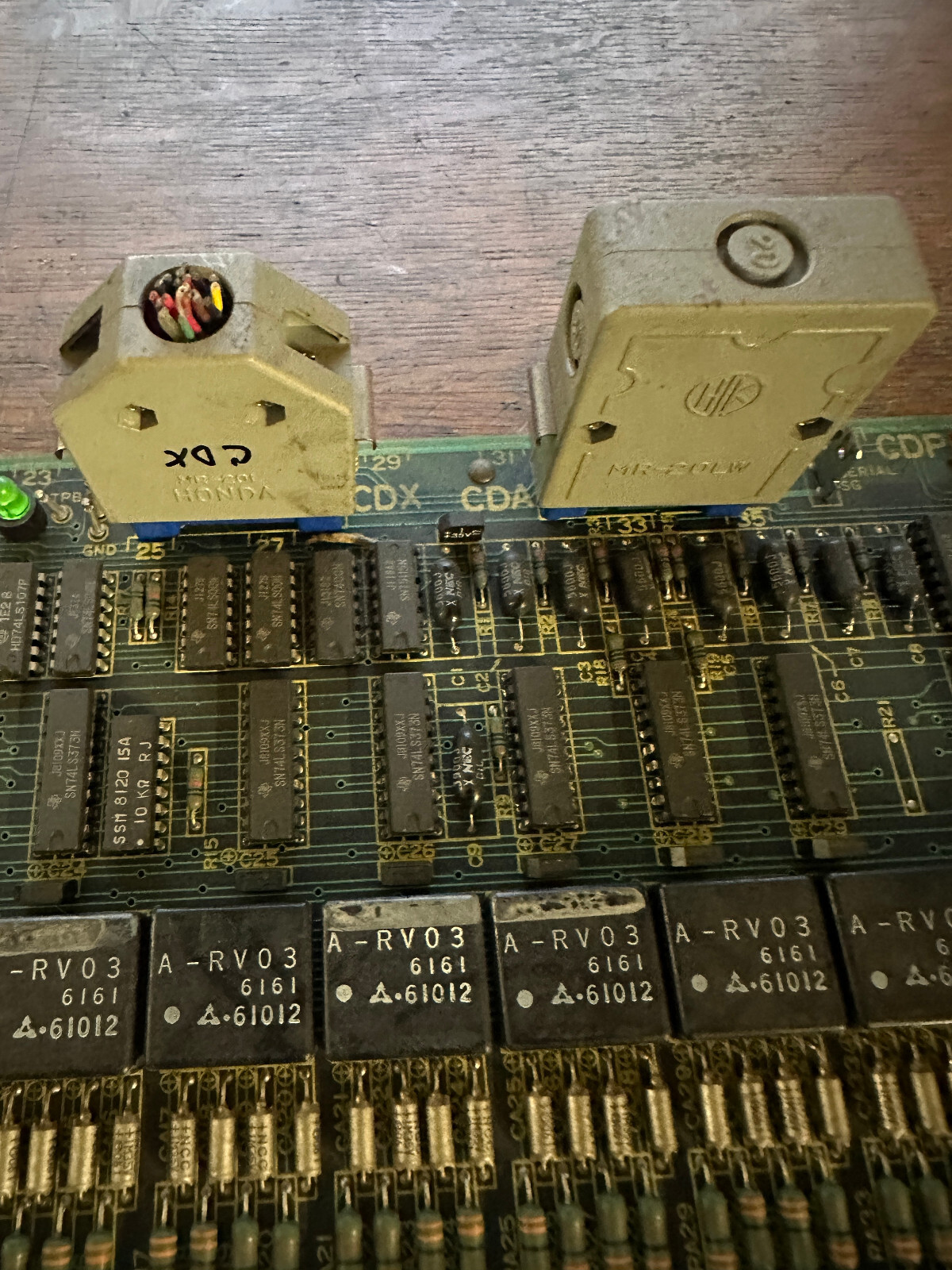 FANUC A20B-0007-0040,FANUC A20B-0007-0040/03A I/O RELAY BOARD,CY