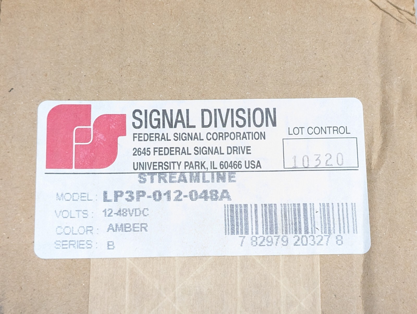 FEDERAL SIGNAL LP3P-012-048A SER. B 12-48VDC Amber Streamline Strobe