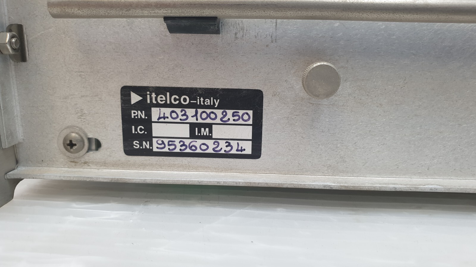Orban rf power amplifier measures TXA Itelco 403100250