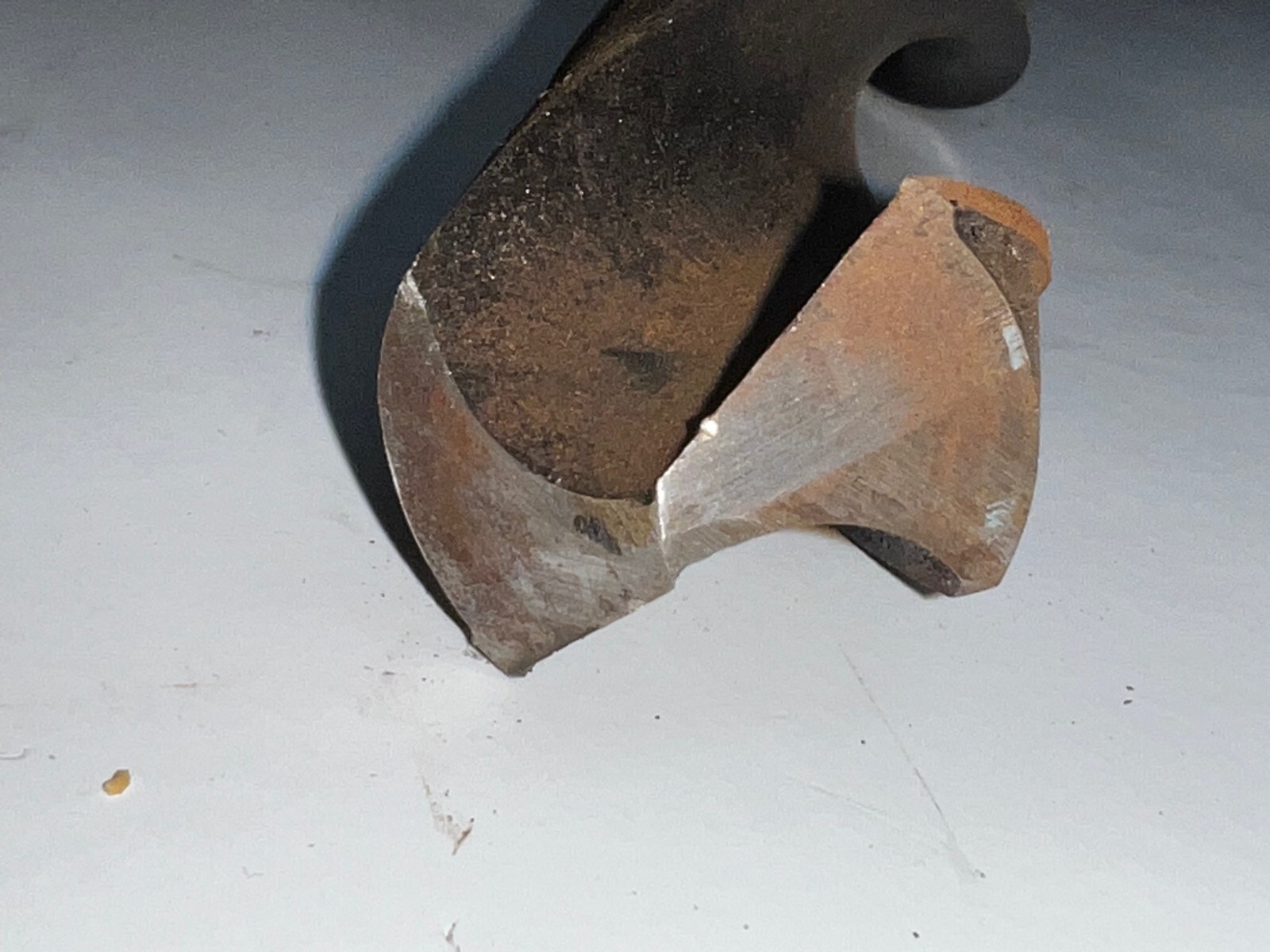 CLEVELAND MORSE TAPER SHANK DRILL BIT MT4 1-15/32″ CUT 9-3/4″ LOC 15-1/4″ OAL