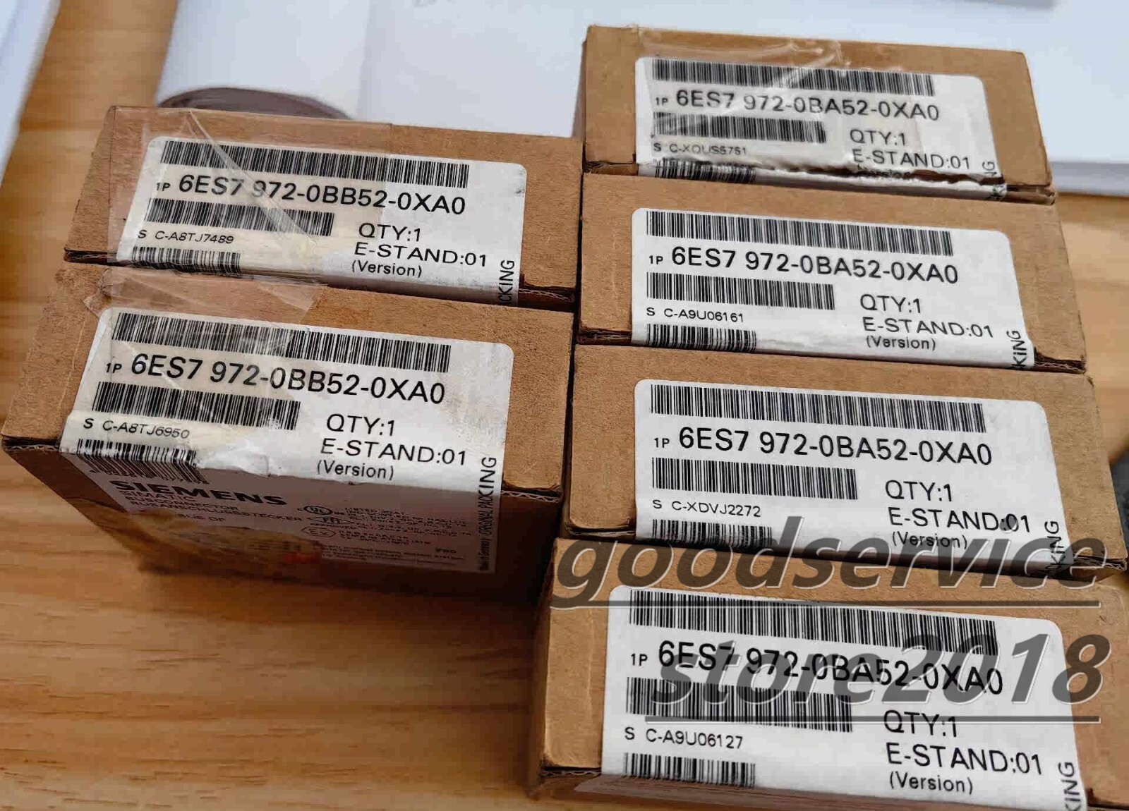 NEW SIEMENS 6ES7972-0BA52-0XA0 6ES7 972-0BA52-0XA0 Connector