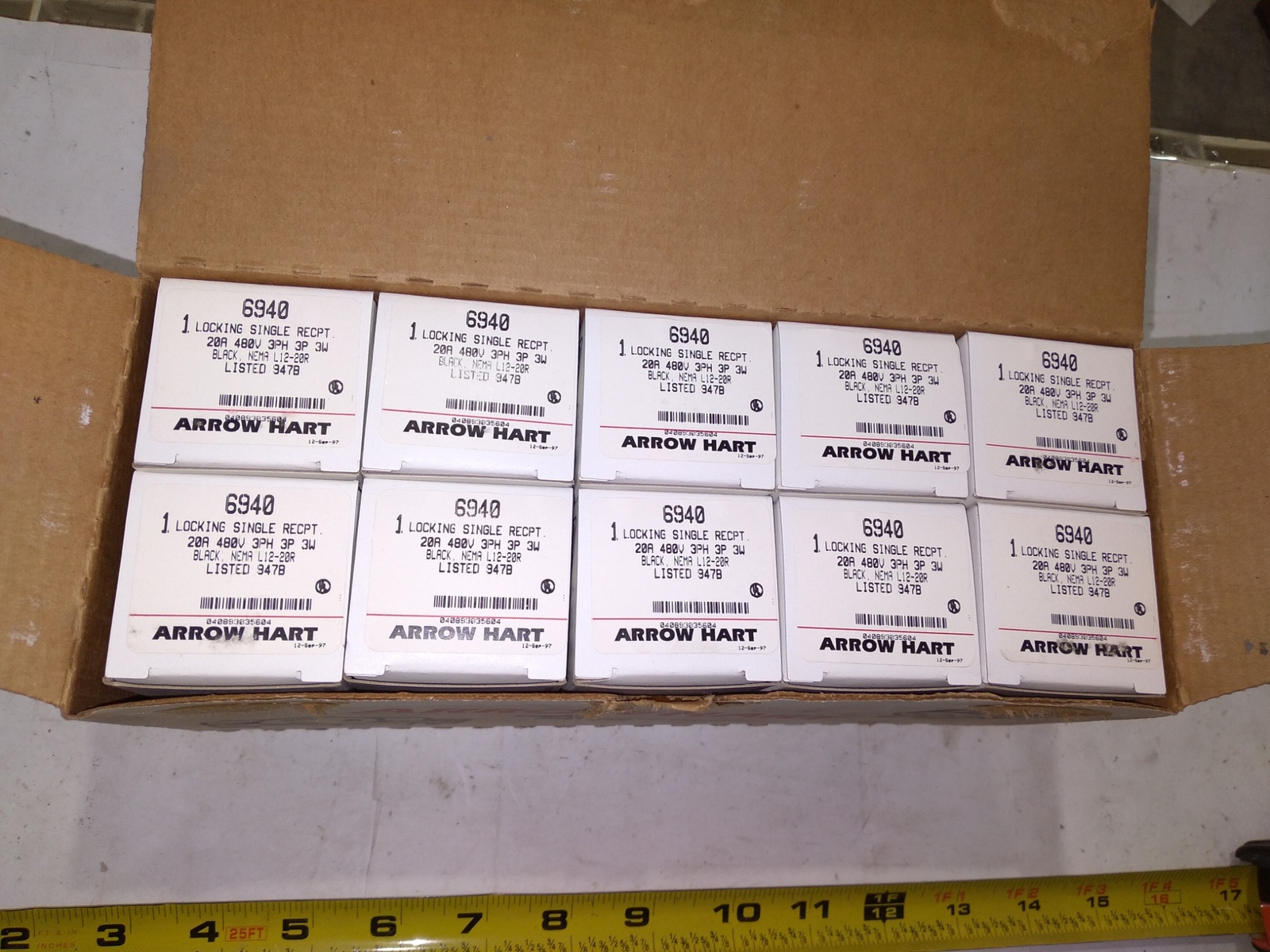 COOPER ARROW HART 6940 LOCKING SINGLE RECPT 20A 480V 3PH 3P 3W EACH