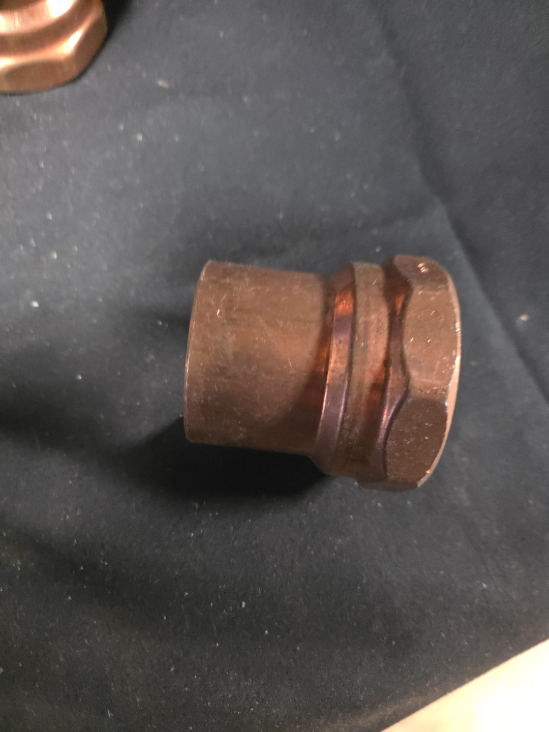 Unbranded 2 ” Sweat x 2-1/4″ Female Copper Coupling NOS