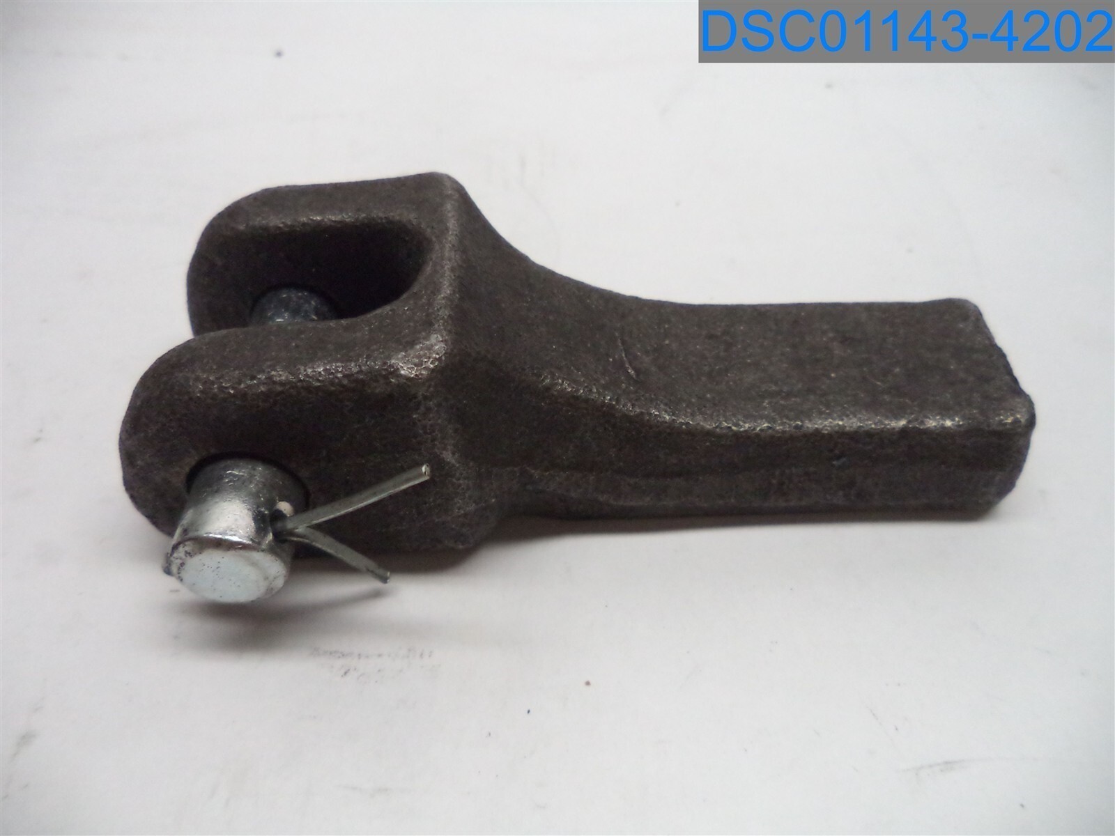 Qty=2: Buyers: 426U61, 5471001, Safety Chain Retainers Unfinished, 3/8″, Forged