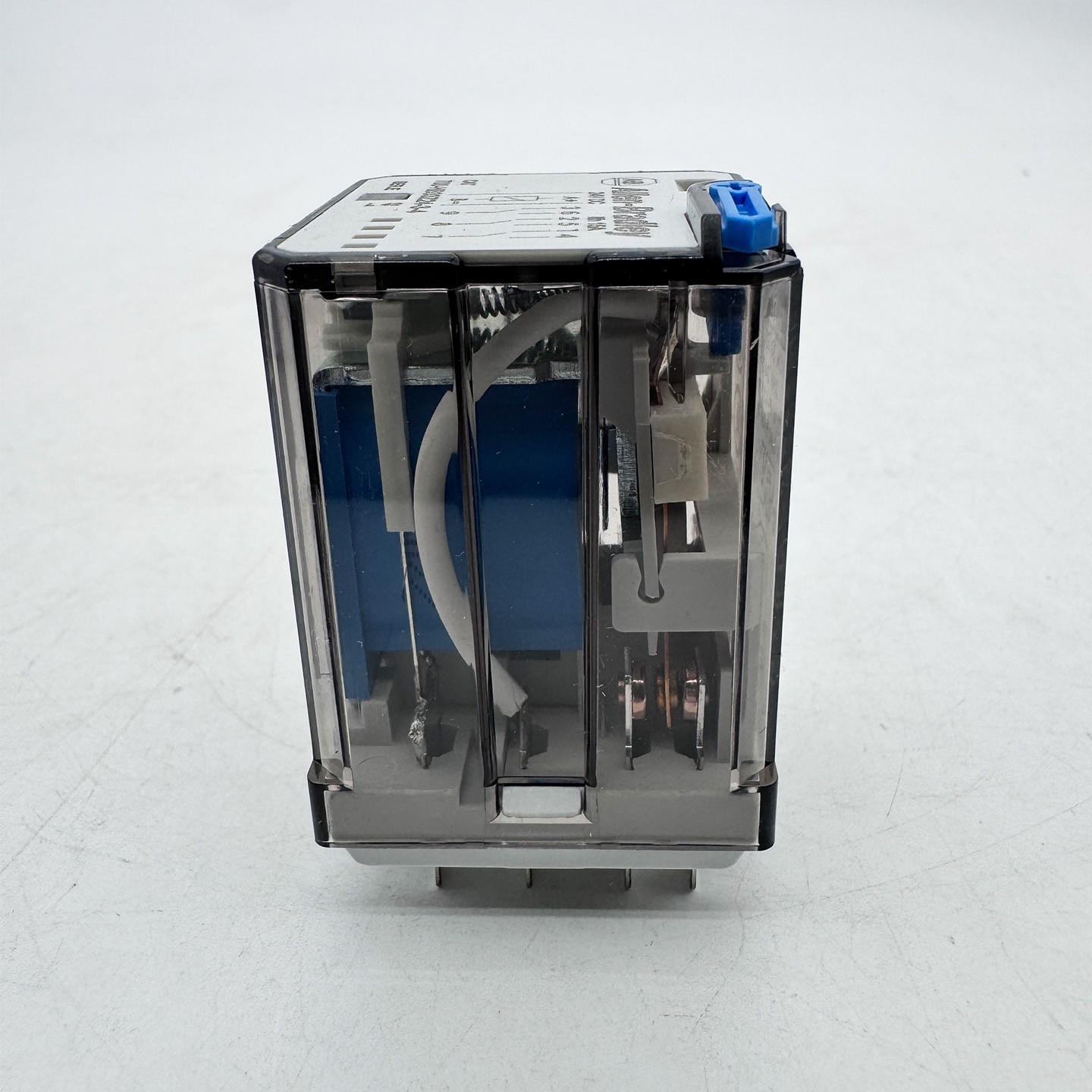 700-HB33Z24-3-4 24V DC GP Tall Square Base Relay New Original 700HB33Z2434