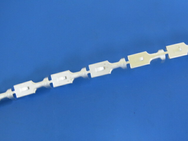 SUM 7116-3060-02 Qty of 100 per Lot 305 FEMALE No 12-10
