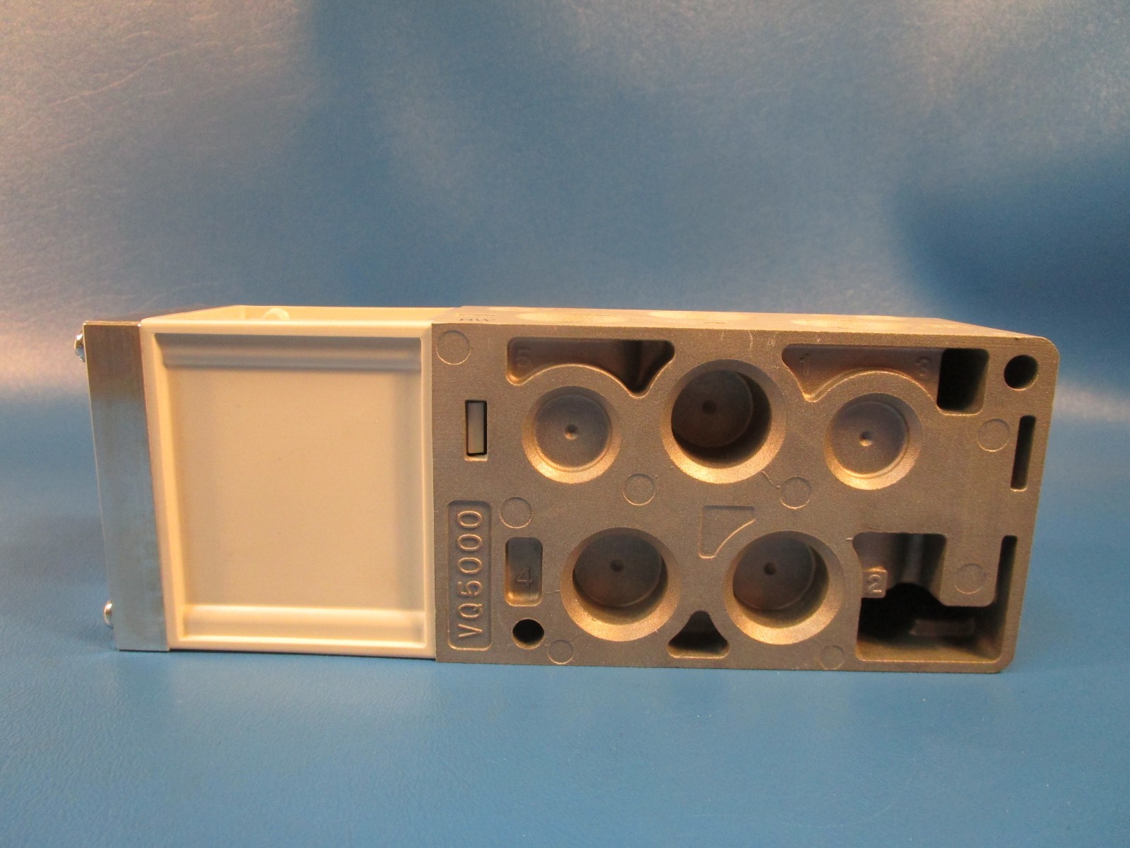 SMC VQ5000-PW-04F X530, Double Solenoid Valve, 5 Port Solenoid Valve
