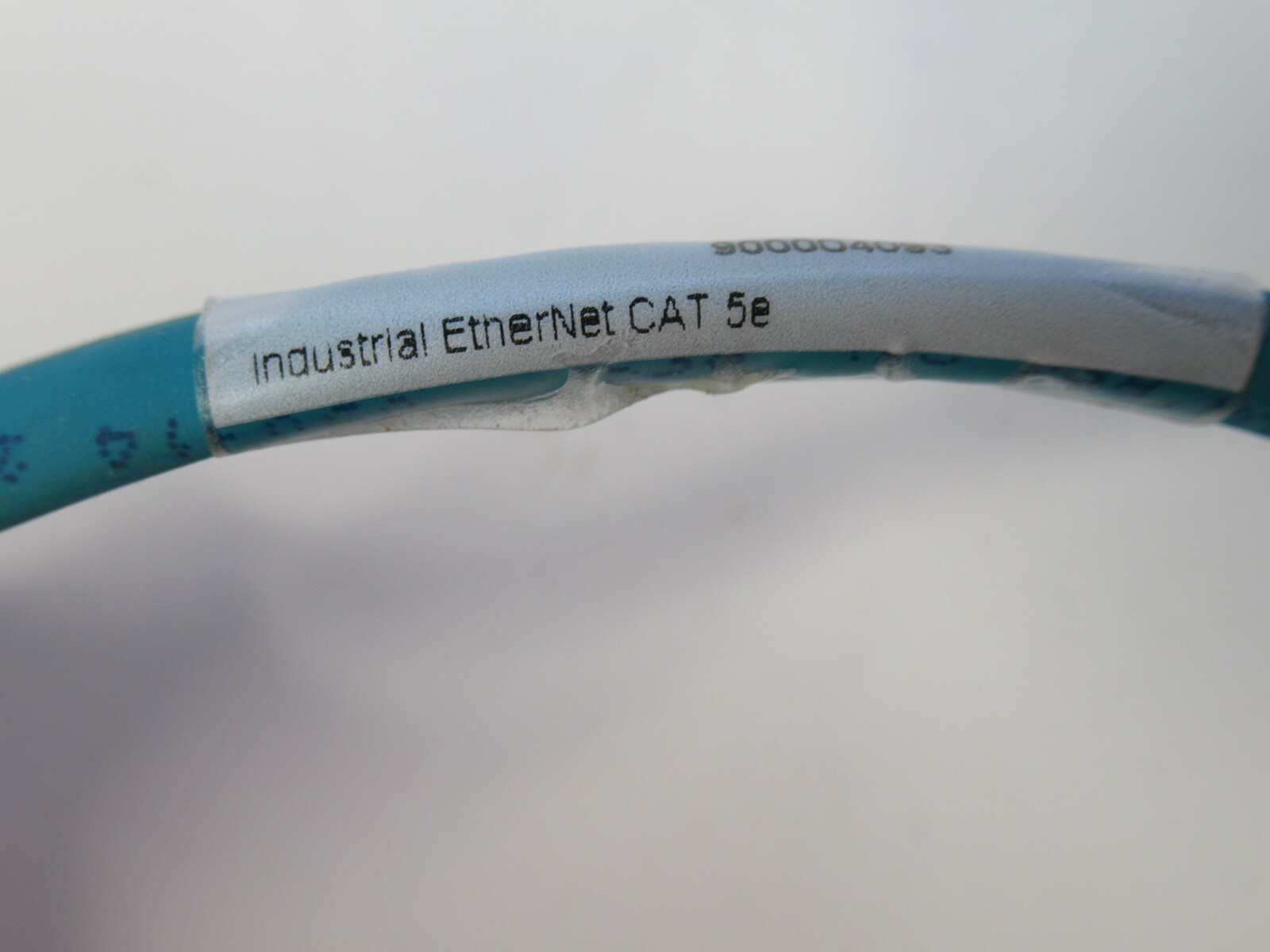 (NEW) LUMBERG AUTOMATION 900004093 0985-806-104/1M Ethernet Cat 5E Cable
