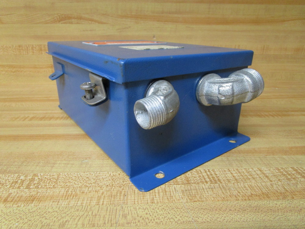 Pinnacle Systems UL-601 Safety Switch UL601 Enclosure Only W/Connectors
