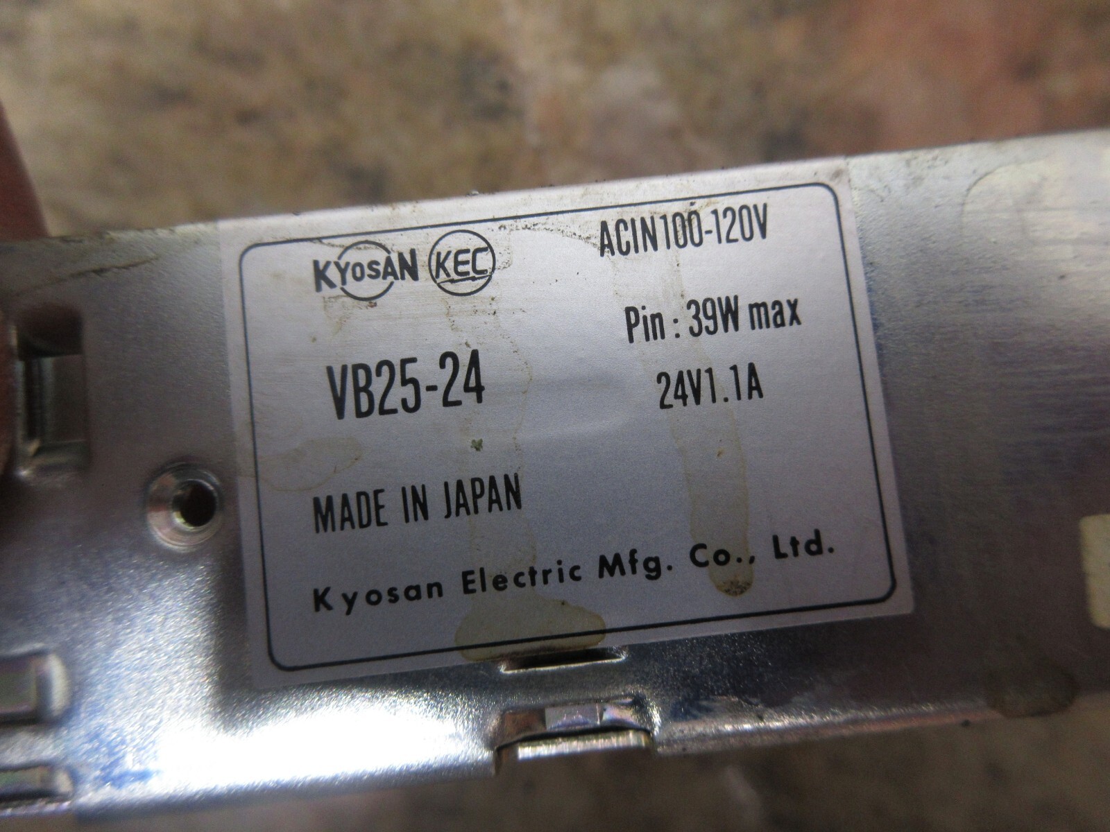 KYOSAN POWER SUPPLY VB25-24 ACIN100-120V 39W 24V1.1A