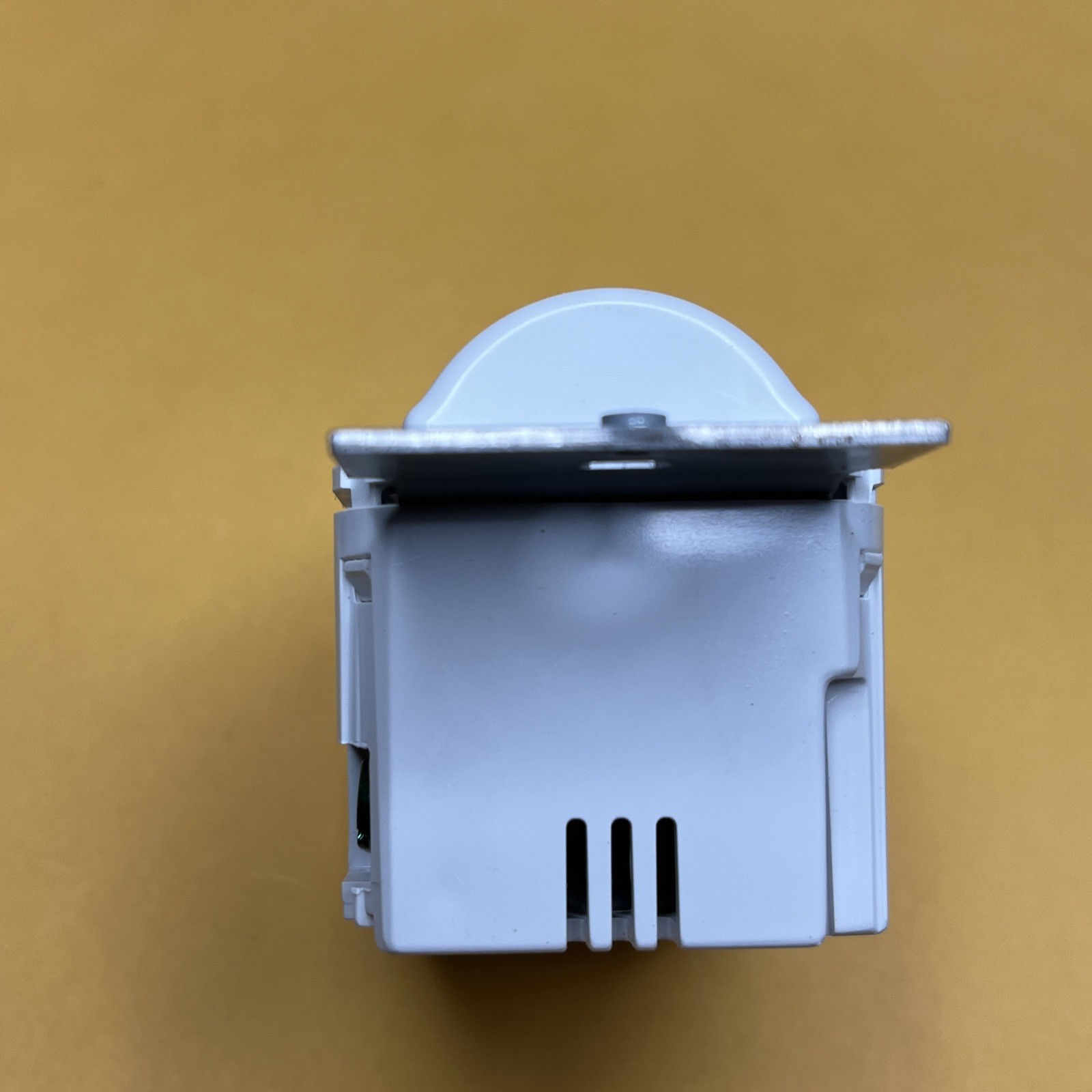 Watt Stopper WS-200-W Passive IR Automated Wall Switch 120-277 VAC 60 Hz White