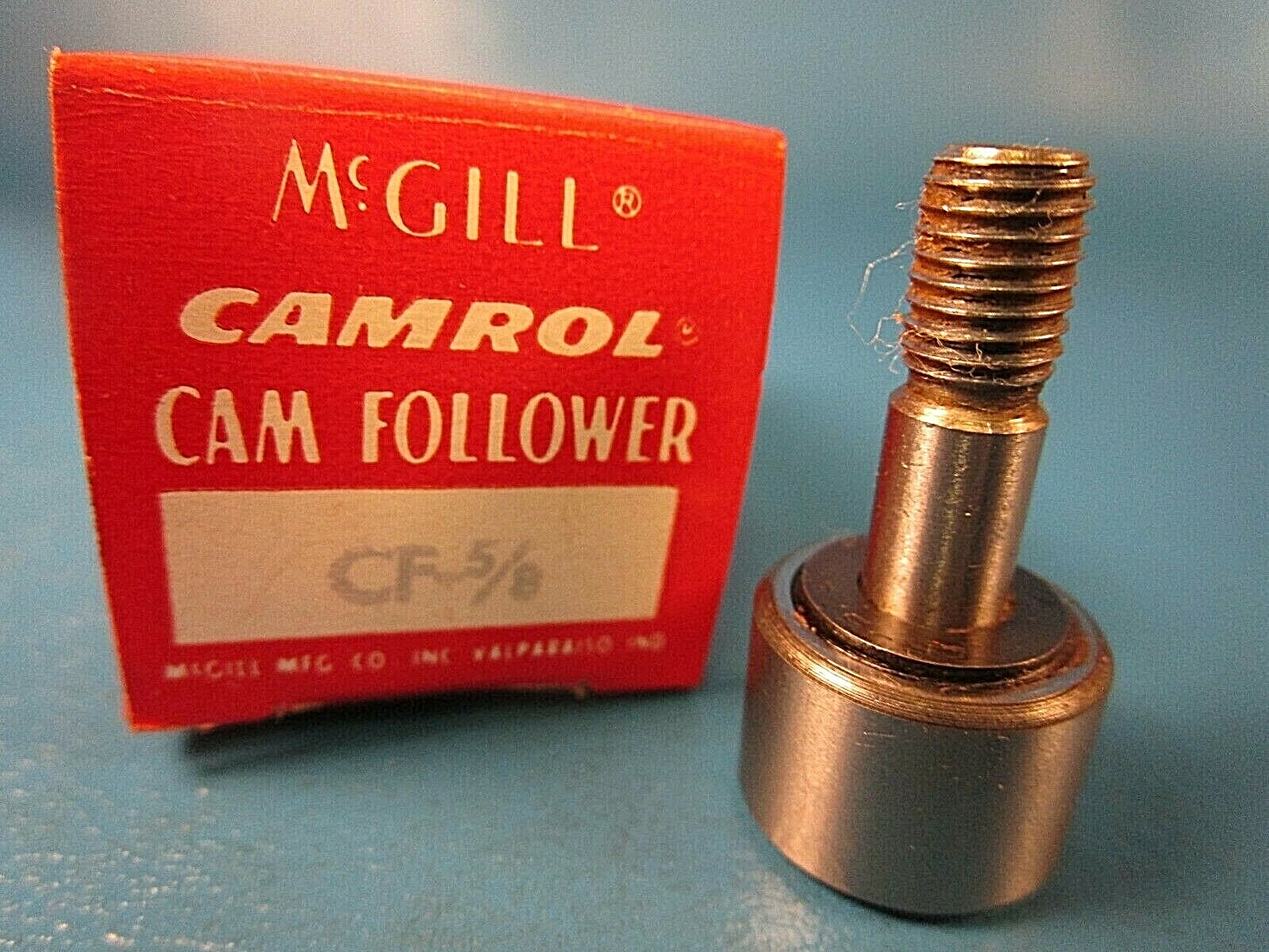 McGill CF5/8 Heavy Stud Cam Follower, Slotted End, Needle Bearing Design