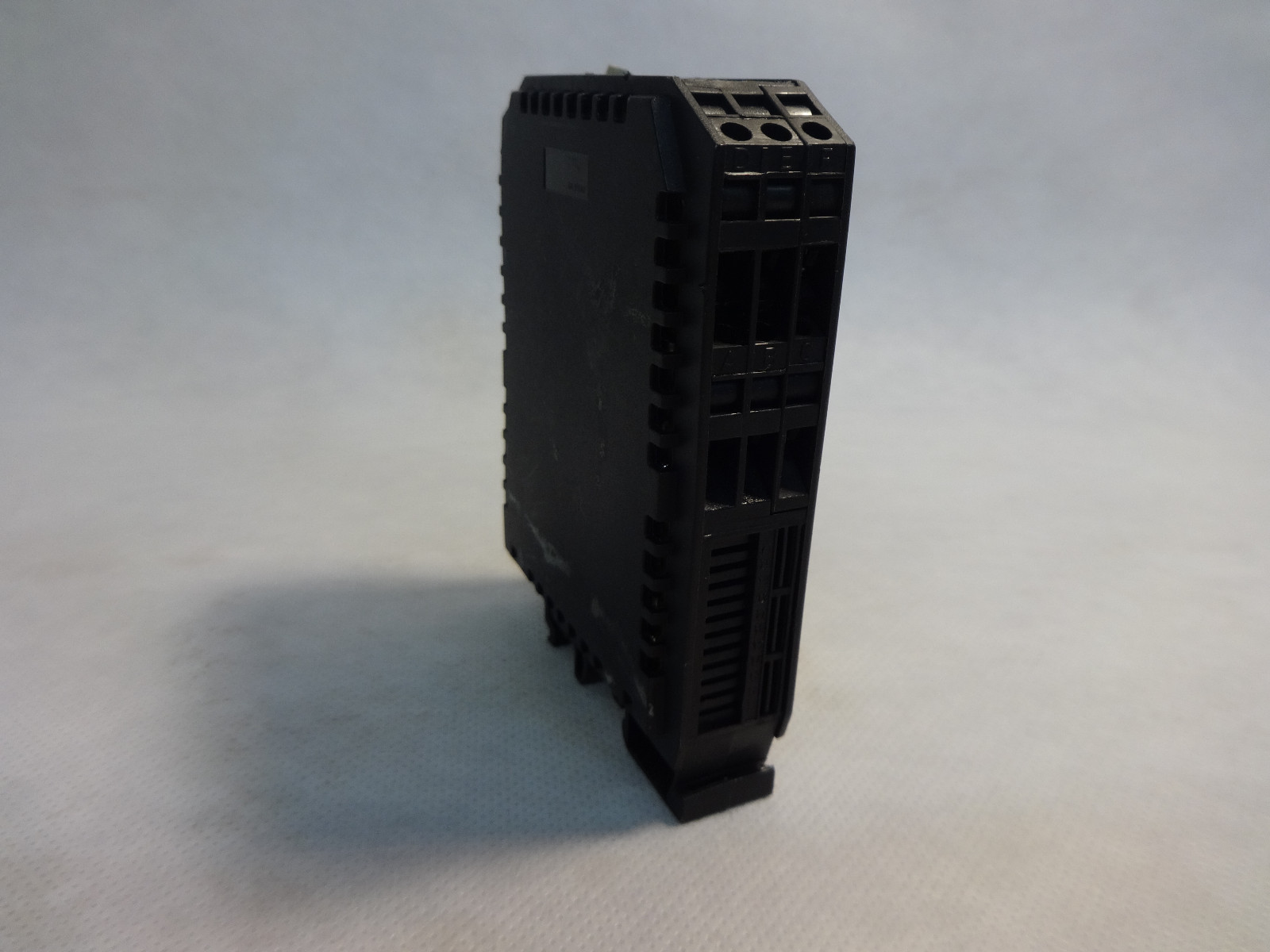 ENTRELEC C.A.I.S.-E V/V SIGNAL CONVERTER