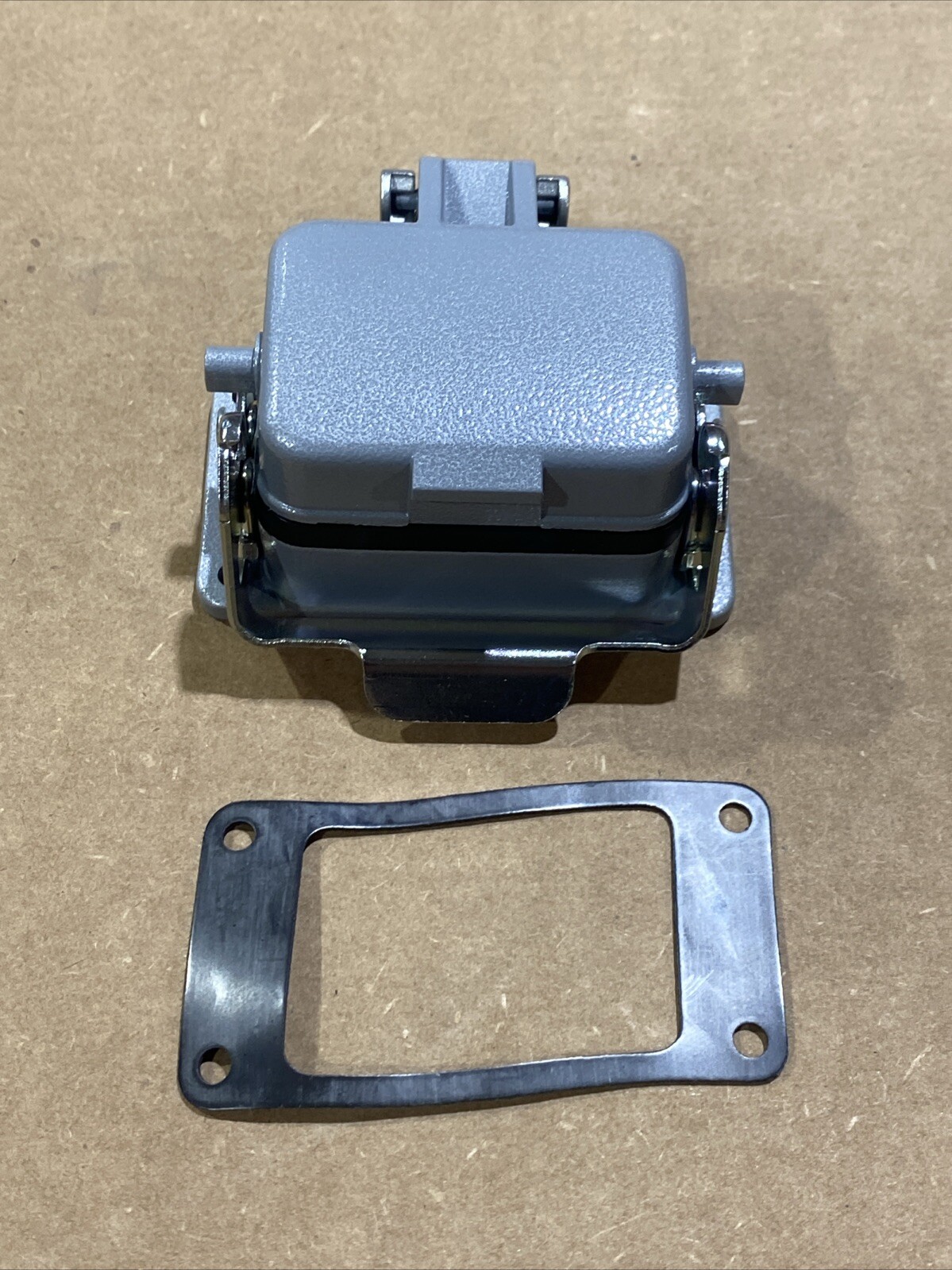 LAPP 100040C0 EPIC H-B 6 AD/SO NEW ( Qty 1)
