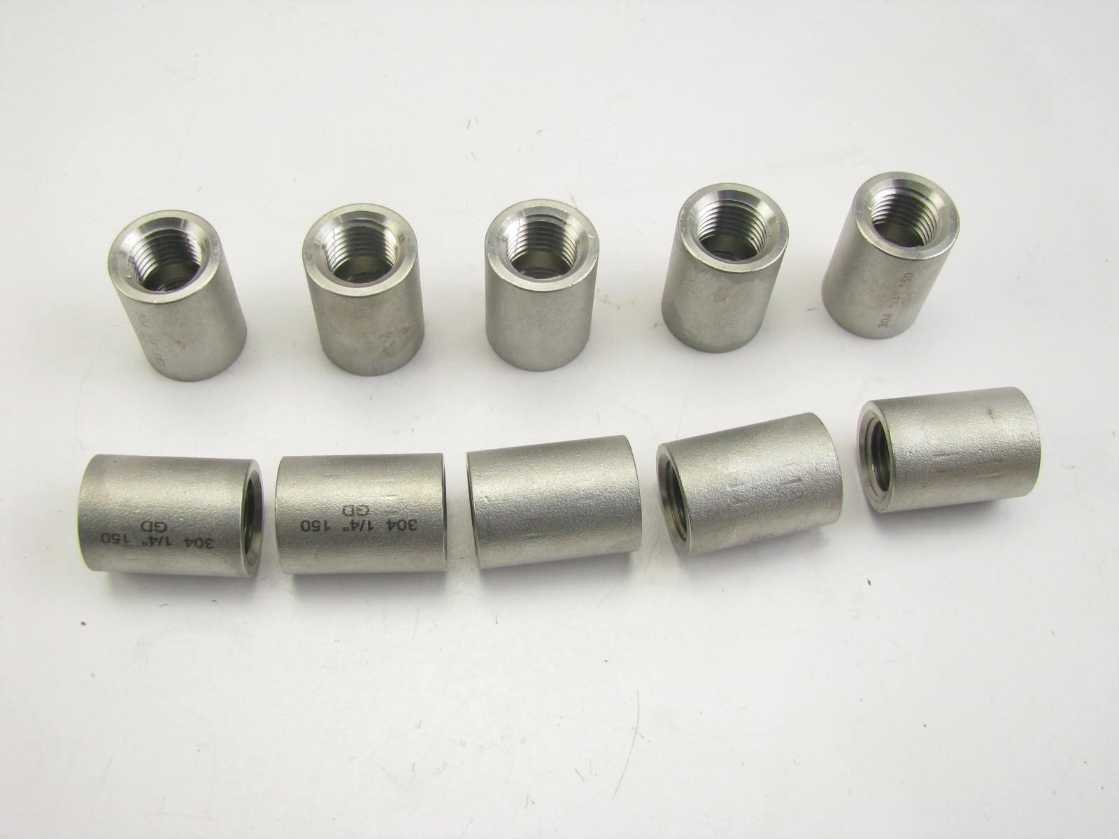 (10) UNBOXED Coupling, 304 Stainless Steel, 1/4″ Female NPT X 1/4″ Female NPT