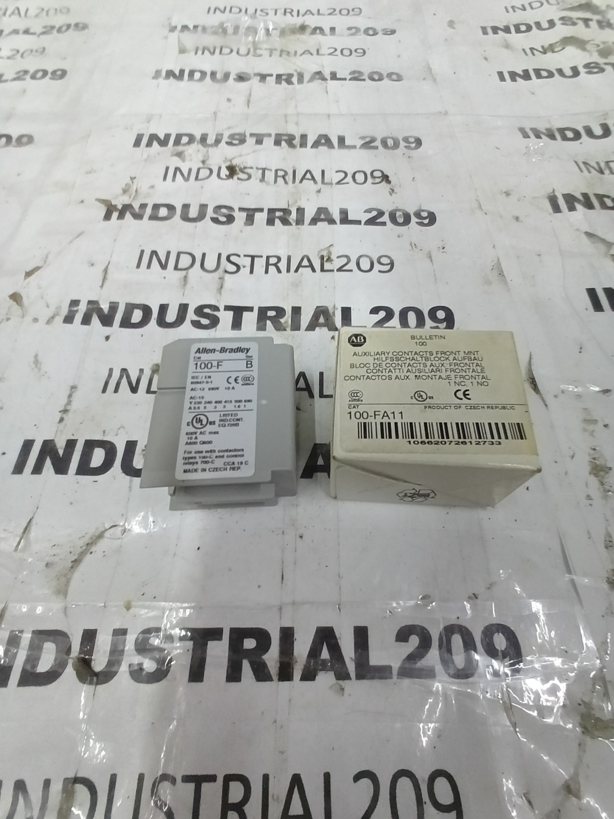 ALLEN BRADLEY 100-FA11 SERIES B