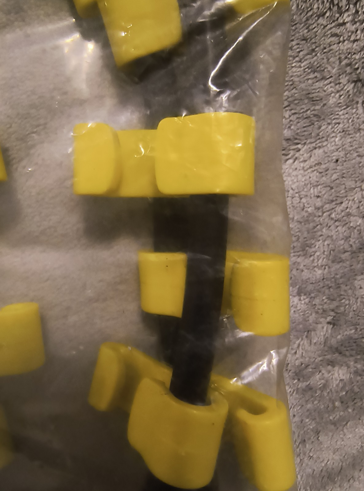 SCC- SZ 1174 Tire Traction Chain Rubber Tightener – Set of 2 1 Pair