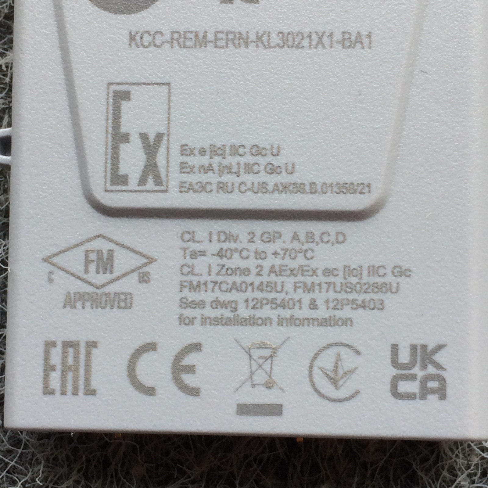 EMERSON DELTAV KL3021X1-BA1 AI 4-20 MA HART CHARMS KL3021X1BA1 SE4303T01