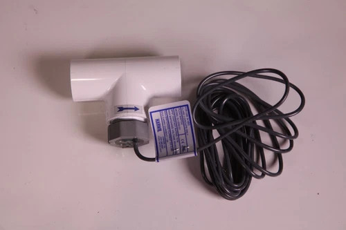 HARWIL Q-12DS-C2 1/2″ NPT Flow Switch SS Tee Connection