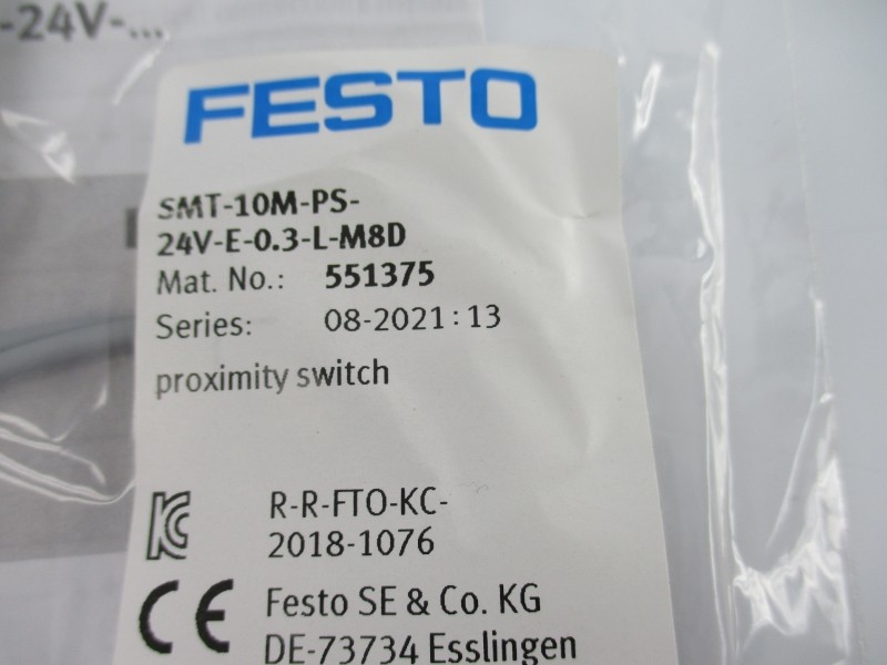 FESTO SMT-10M-PS-24V-E-0.3-L-M8D 551375 SER. 08-2021:13 NSMP