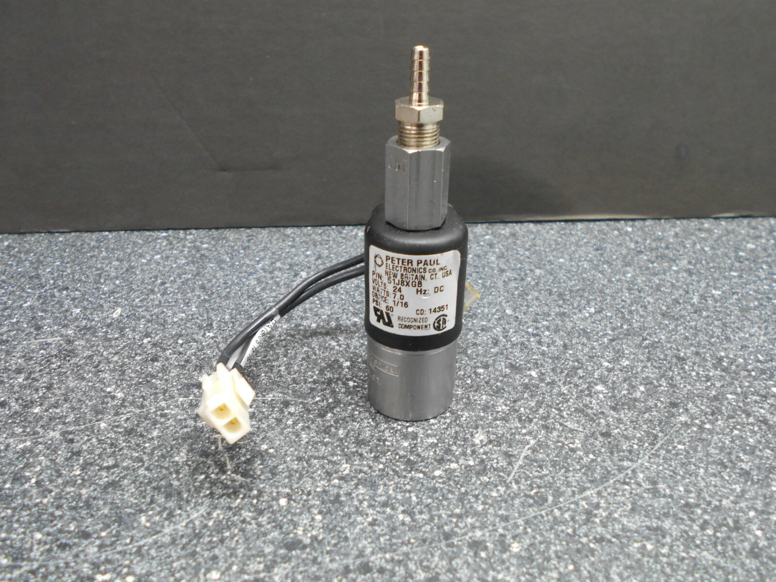 PETER PAUL 51J8XGB SOLENOID VALVE 24V HZ:DC 7.0W ORIFICE 1/16 60 PSI