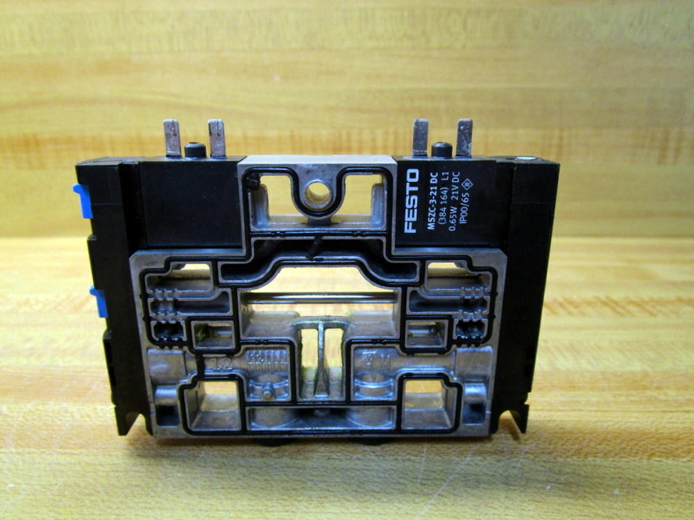 Festo 161 362 C902 Solenoid Valve 161362C902