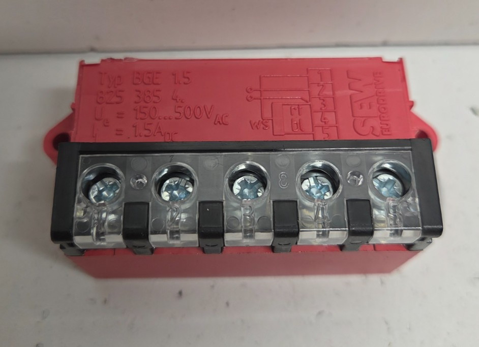 NEW NO BOX SEW EURODRIVE 150-500V 1.5A BRIDGE RECTIFIER 825-385-4 BGE-1.5 B361
